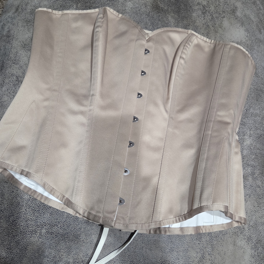NWOT Corset Story Brand Size 38" Elegant Beige Corset / Waist Trainer
